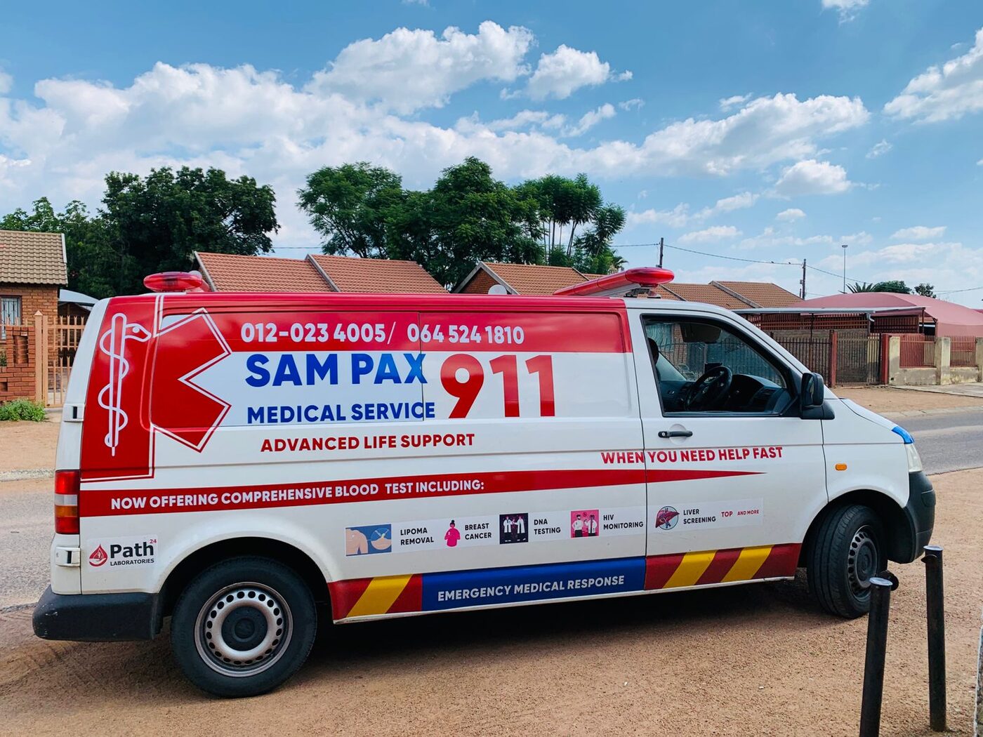 Sampax Health 911 emergency ambulance, advanced life support